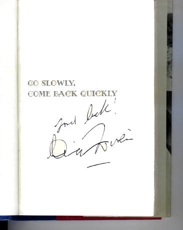 Signature of David Niven